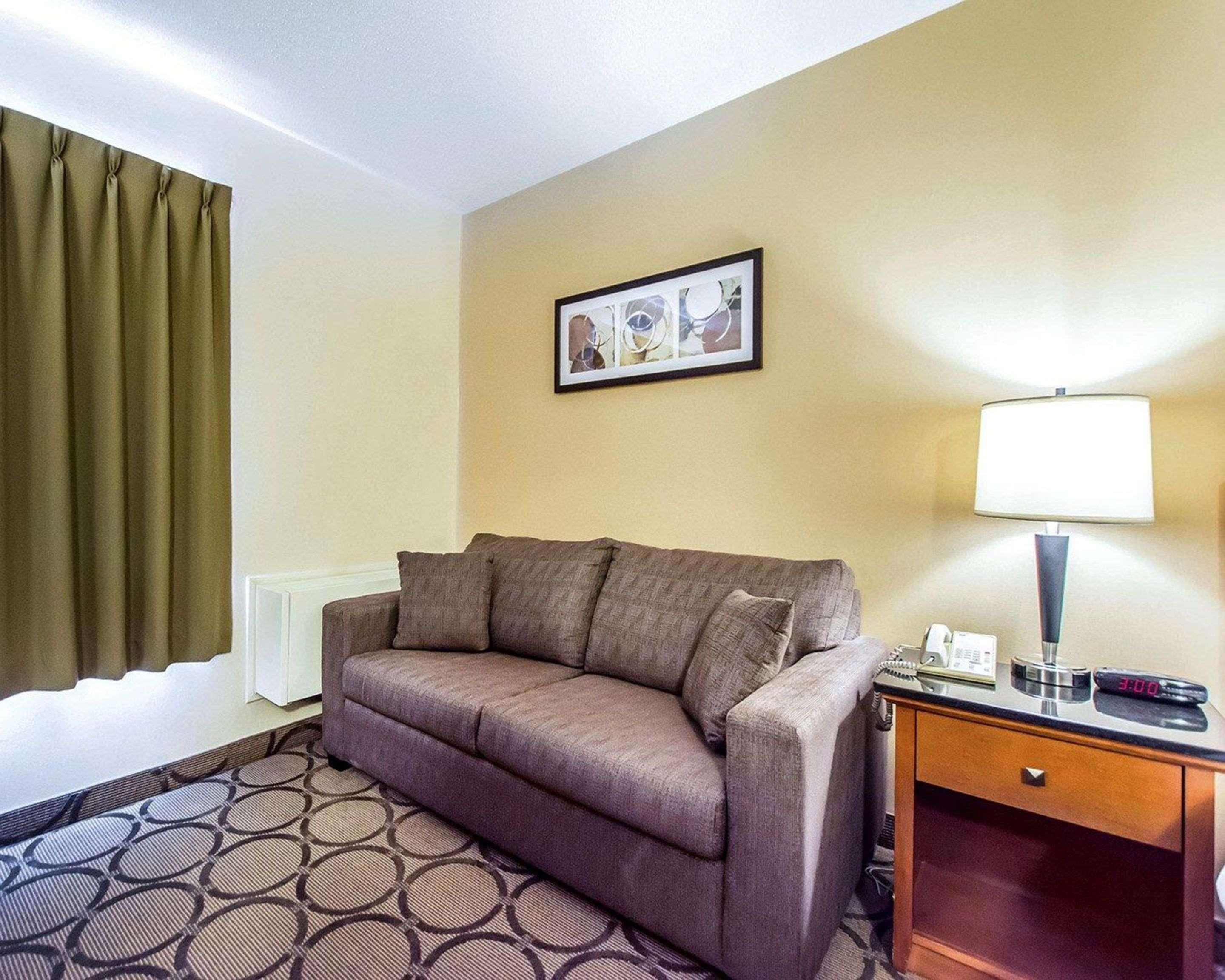 Comfort Inn East Sudbury Buitenkant foto